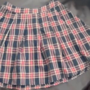 SHEIN PLAID SKIRT xs